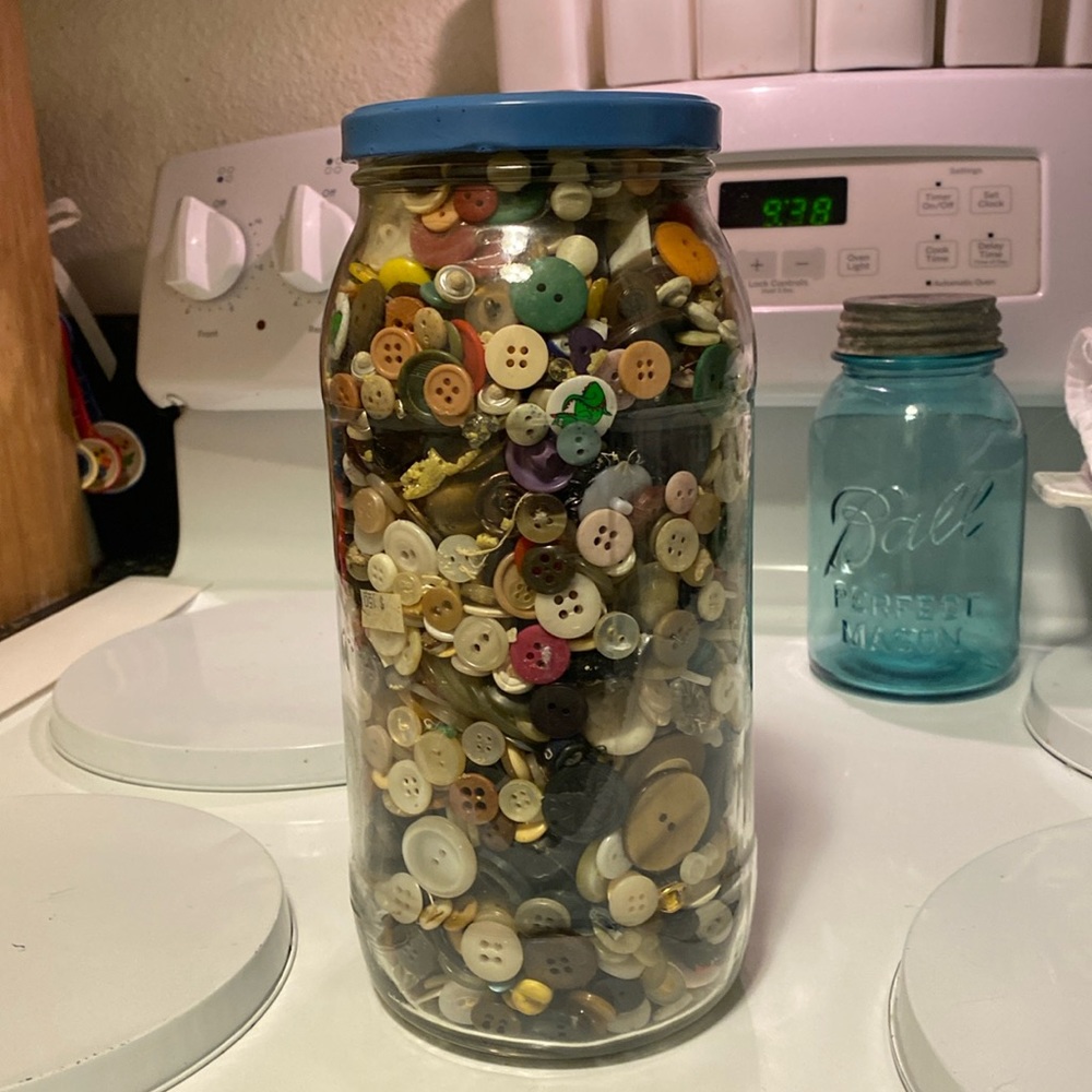 COPY - Large Amount Vintage Buttons